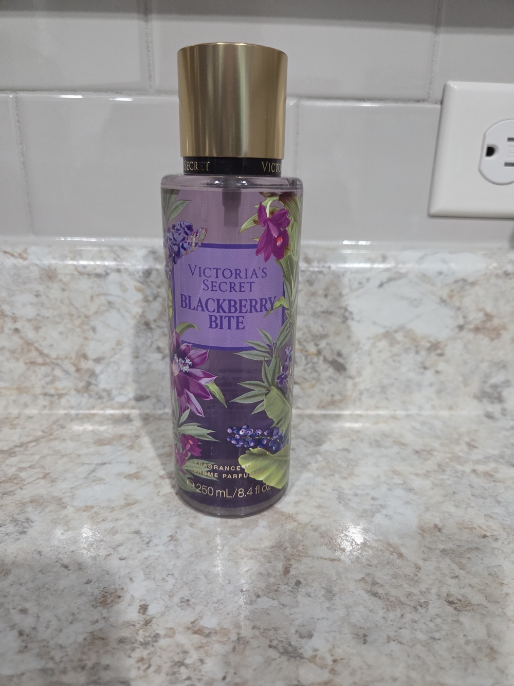 Victoria's Secret Blackberry Bite Fragrance Mist